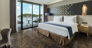 The Horizon Sea View